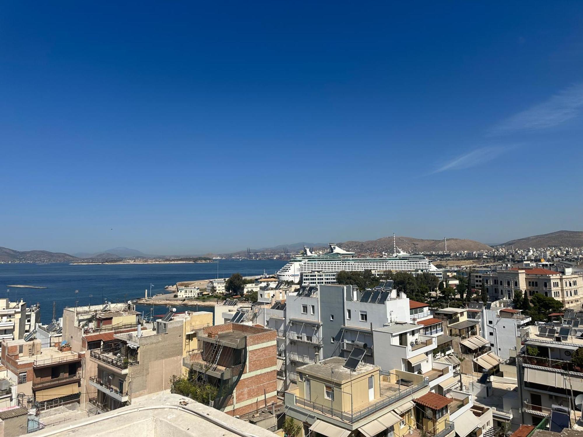 Lux Apartment Next To The Sea Pireus Zewnętrze zdjęcie